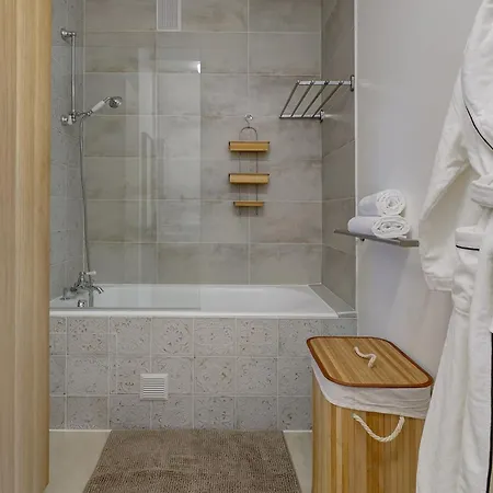 Apartamento Eiffel Tower & Champ De Mars - 1br - Cityapartmentstay *
